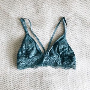 teal lacy bra.